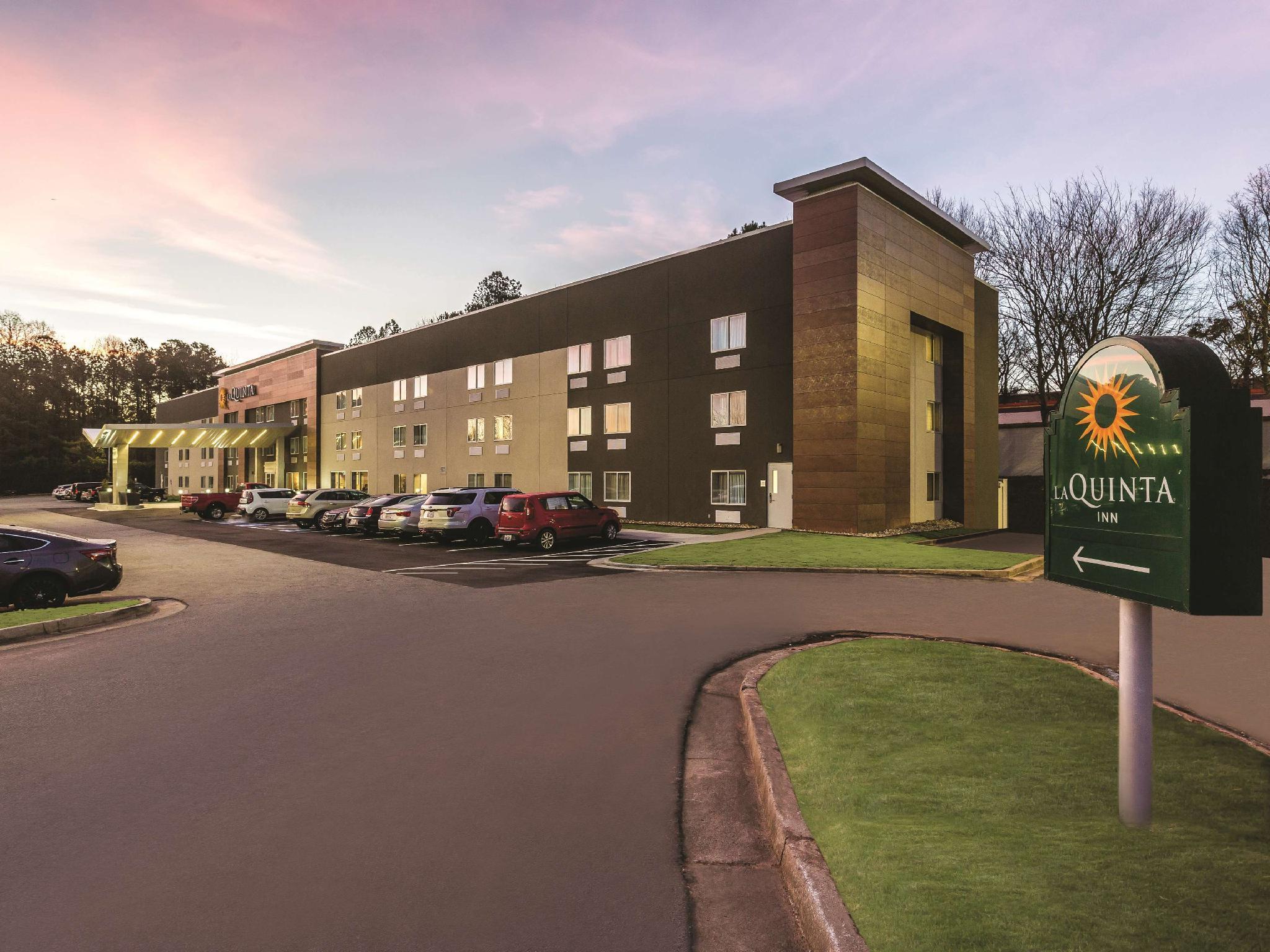 La Quinta By Wyndham Atlanta Midtown - Buckhead Hotel Exterior photo